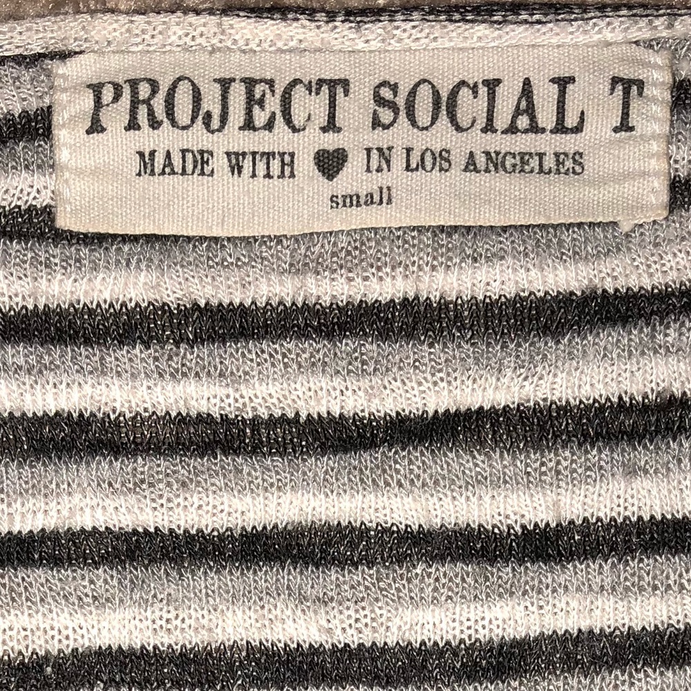 Project social T - Picture 3 of 3